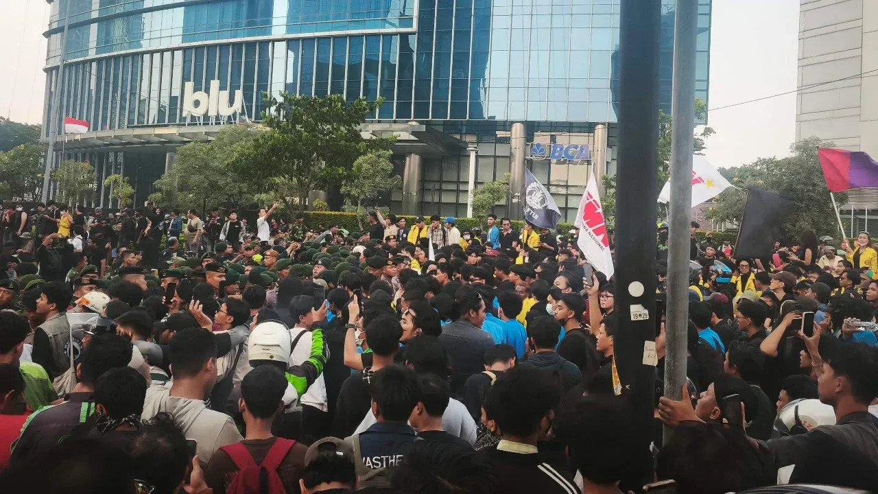 Bukan di DPR atau Istana, Ini Alasan Mahasiswa Pilih Bundaran HI sebagai Lokasi Aksi 12 Juni