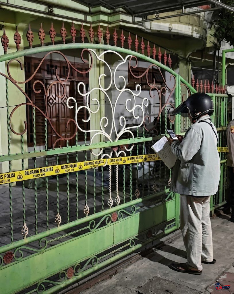 Polisi Olah TKP Rumah Dwi Bagus Martono di Madiun, Dua Korban Diduga Dibunuh dan Jasadnya Dibakar